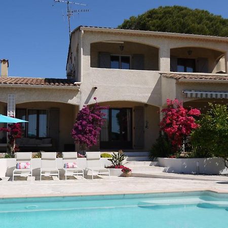 Grand Appartement Dans Maison Avec Piscine Privee Fréjus Zewnętrze zdjęcie